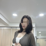 成熟御姐丨爆乳肉感丨深溝誘惑丨極致比例丨嫵媚電眼丨視覺震撼丨