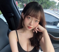 網美款正妹！氣質、反差、床上超可愛！極度敏感體質，