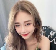 美豔和可愛兼具的迷人小妖精，成熟熱辣