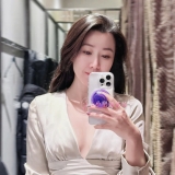 【台北外送茶】溫柔姐姐系｜菲菲 164cm／48kg／C罩杯｜30歲 自然柔和系