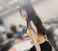 大學學生 身材優美 活潑好動 真乃