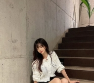 #咖啡店員 極品純欲大奶妹 身材火辣噴鼻血