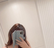 芳萱   158.G.50.27歲 我的胸是你今天的玩具，來揉嗎？